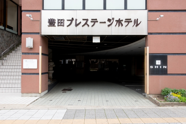 豊田プレステージホテル 1f駐車場 駐車場予約 軒先パーキング