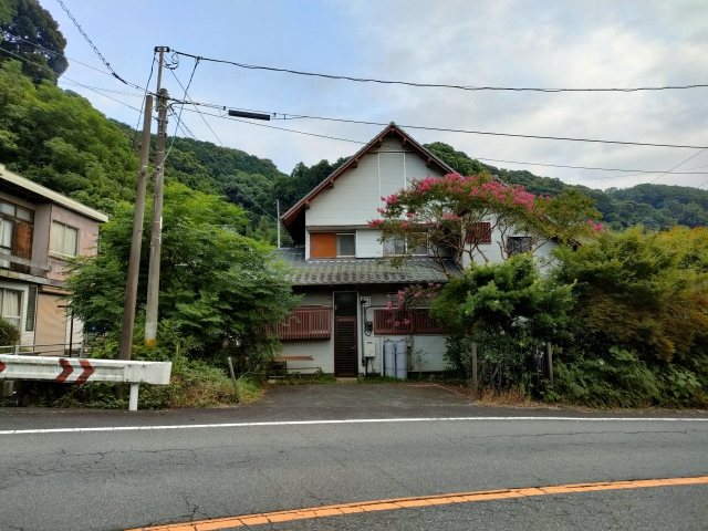 軒先P 西浦立保駐車場 写真.3