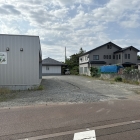 18706